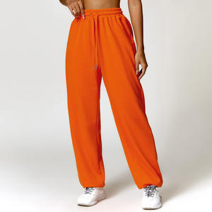 Pantalon de jogging en molleton pour femme, taille mi-haute, coupe ajustée, style vintage, en coton, différentes couleurs, pour l'hiver, vente en gros - Product Image 3