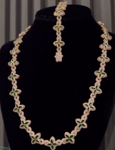 Collier Statement Fleur en Argent 925 Plaqué Or Rose de Luxe, Bijou Unisexe pour Mariage, Sertissage Griffe, Chaîne à Maillons Taille Baguette - Product Image 4