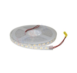Bandes lumineuses LED flexibles de 5 m pour chambre à coucher, salon, armoires de cuisine et décoration intérieure, avec installation facile - Product Image 1