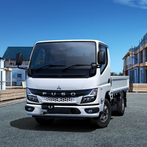 Camiones Mitsubishi Canter Confiables con Motor de Bajo Consumo para Entregas Diarias y Transporte de Larga Distancia - Product Image 5