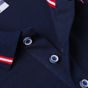 เสื้อโปโลผ้าฝ้ายพรีเมียมสำหรับผู้ชาย – เสื้อผ้าลำลองระบายอากาศได้ดี รับผลิตโลโก้ตามสั่ง พร้อมบริการติดฉลากส่วนตัว - Product Image 4