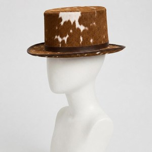 Sombrero de Copa Unisex de Cuero con Estampado Personalizado, Diseño de Vaca Marrón y Blanco, para Fiestas Formales, Estilo Europeo-Americano, para Adultos, Cuatro Estaciones - Product Image 3