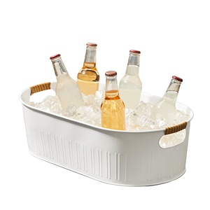 Seau à glace galvanisé de grande capacité Seau à glace à champagne martelé de forme ovale avec poignée et support en fer Best-seller - Product Image 5