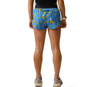 Nouveaux shorts de course tendance pour femmes, imprimé banane, décontractés, 100 % polyester, respirants, séchage rapide, taille haute, logo personnalisé - Product Image 3