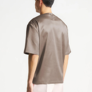 เสื้อยืดผู้ชายทรงโอเวอร์ไซส์ ดีไซน์ใหม่ น้ำหนักเบา ทันสมัย บริการ OEM ตามความต้องการ รับผลิตสีตามสั่ง - Product Image 3
