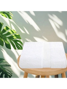 Serviette de bain de qualité hôtelière 100% coton, 70x140cm, 600 GSM, super absorbante, blanche, séchage rapide, logo personnalisé OEM ODM - Product Image 2