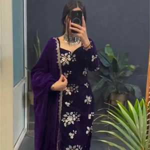 Salwar Sahara Artisanal Moderne Ethnique en Velours de Viscose Lourd et Faux Georgette Fluide, Orné de Paillettes, à Quatre Volets, pour Mariage, Diwali, Été - Product Image 1