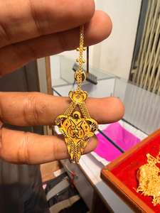 Tikli Maang Tikka en or massif 22 carats, bijou de front en or jaune véritable, accessoire de cheveux de mariée indienne, coiffe de mariage traditionnelle - Product Image 5