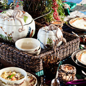 Plateau de service décoratif tissé en saule - Product Image 4