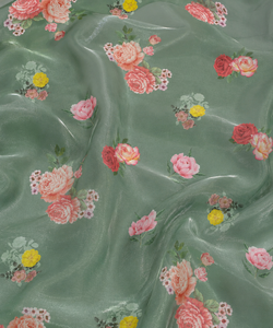 Tissu en organza de soie pure Regal Magenta Vintage Rose, motif floral aquarelle cramoisie majestueux, élégance botanique numérique - Product Image 5
