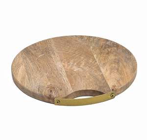 Planche à découper ronde en bois de manguier faite à la main, vente en gros OEM, pour légumes et fruits, compatible couteaux, en vrac - Product Image 4