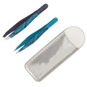 Pinzas de Precisión para Cejas Ryzer Studio, de Acero Inoxidable, Curvas, Ligeras, de Lujo, con Punta Personalizable - Product Image 4