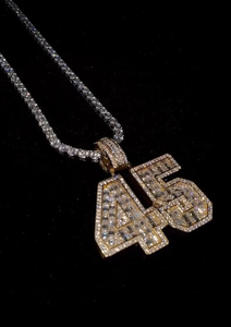 Colgante con el Número 45 Estilo Hip Hop, con Diamantes de Imitación de Corte Radiante, Chapado en Oro de 18K, Aleación de Zinc, Estilo Vintage, Unisex, Ideal para Regalo - Product Image 3
