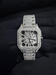 Montre de luxe en acier inoxydable avec mouvement mécanique, boîtier carré, chiffres romains, sertie de moissanite VVS, style hip-hop - Product Image 1