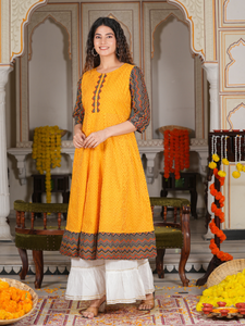 Kurta Anarkali pour femmes en coton moutarde à imprimé géométrique zig-zag, col, manches trois-quarts, été, séchage rapide, matériaux recyclés - Product Image 4