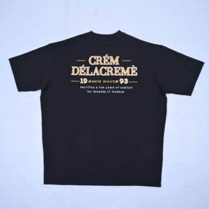 T-shirt pour homme de qualité supérieure avec logo personnalisé, fabrication noire avec broderie avant et arrière, manches courtes et col rond. - Product Image 3