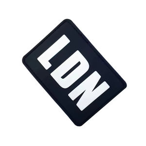 Parches de Goma con Logotipo al por Mayor para Bolsas, Ropa, Chaquetas, Duraderos, Flexibles, de Alta Calidad, OEM, ODM, Hechos en Pakistán - Product Image 5