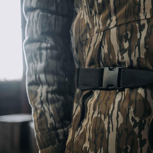 Manchette chauffante isolante pour les mains, idéale pour la chasse en hiver, avec doublure en toile, ergonomique, pour temps froid, avec fermeture éclair et bandoulière arquée - Product Image 6