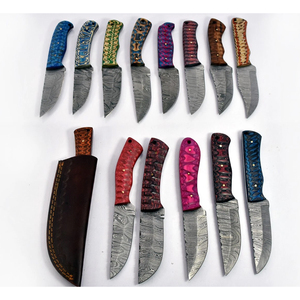 Couteau de chasse multifonction artisanal en acier inoxydable MORTAL SAGA, lame en acier Damas, manche en résine colorée, étui en cuir - Product Image 4