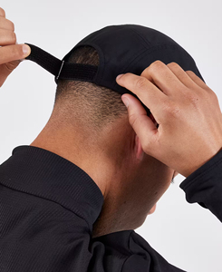 Casquette de baseball unisexe noire haute performance à 6 panneaux, respirante en maille, ajustée, sportive, pour l'extérieur, printemps-été, prix abordable, faible MOQ - Product Image 5