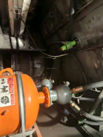 Solution Defengdi DFD avec réservoir sous pression et PLC pour l'adhérence des matériaux dans les chutes et silos de l'industrie minière du charbon, garantie 1 an