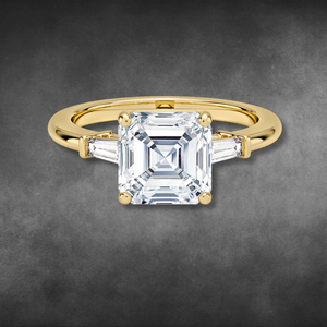 แหวนเพชรเลี้ยงในห้องปฏิบัติการ ทองคำ 14KT 18KT สีเหลือง ทรง Asscher ประดับเพชรทรง Baguette สามเม็ด สำหรับสุภาพสตรี เครื่องประดับชั้นดี - Product Image 1