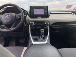รถยนต์มือสอง Toyota RAV4 XLE ปี 2022 รุ่น SUV ขนาดกะทัดรัด - Product Image 5