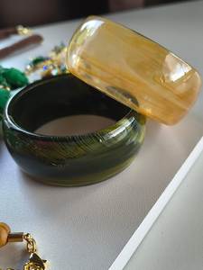 Brazalete de Resina Hecho a Mano con Patrón de Mármol Único para Mujer, Colección de Joyería de Moda - Product Image 6