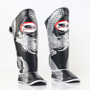 Protector de Espinillas Avanzado para Entrenamiento de Muay Thai y Kickboxing, Diseño Ligero para Máxima Comodidad - Product Image 1