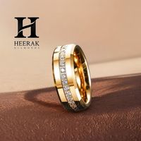 Anillo de boda de lujo para hombre en oro amarillo de 14K y 18K con diamantes cultivados en laboratorio, diseño de canales, borde biselado, joyería personalizada para hombre.