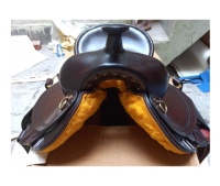 Silla de montar western de cuero genuino marrón para equitación de resistencia con cabezada y pechera a juego, duradera y cómoda