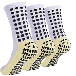 Chaussettes de football athlétiques personnalisées en polyester avec grip, dernières nouveautés OEM 2026, offres spéciales pour marques et revendeurs en ligne - Product Image 3
