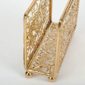 Porte-mouchoirs en métal élégant avec un design unique, adapté à la décoration intérieure et à un usage commercial - Product Image 3