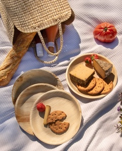 Platos Desechables Ecológicos de Hoja de Palma Areca, Resistentes, Biodegradables, de 6 Pulgadas, Aptos para Congelador, con Logotipo Personalizado, para Fiestas y Sándwiches - Product Image 1