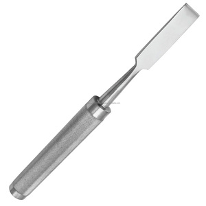 Osteótomo Cobb, Cincel Quirúrgico para Hueso, Punta Biselada de 19 mm, Acero Inoxidable de Grado Alemán, Mango Ergonómico Moleteado, Clase I, Manual - Product Image 5