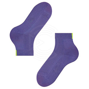 Chaussettes en tissu doux et résistantes, conçues pour une utilisation répétée, qui conservent leur forme et offrent un soutien confortable aux pieds. - Product Image 4