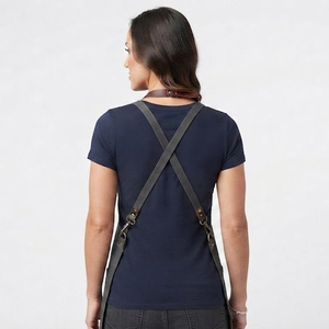 Tablier de Barbier en Cuir à Multiples Poches pour Femme, Tablier Personnalisable avec Logo, Bretelles Réglables, Grandes Poches, Tablier de Salon pour Dames - Product Image 3