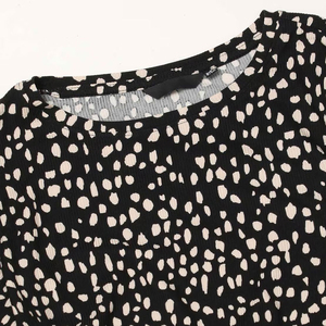 T-shirt pour femmes en sublimation régulière, en tissu de qualité supérieure, doux, design personnalisé, couleurs d'hiver, tailles pour femmes - Product Image 5