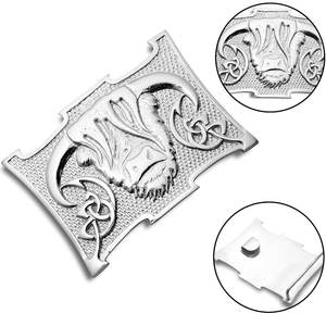 Hebilla para cinturón de kilt escocés - Hebilla de peltre con diseño de vaca de las Tierras Altas, elegante accesorio celta para hombre, 10 cm x 7,6 cm - Product Image 2