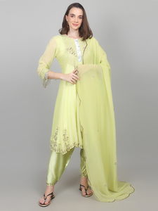 Ensemble de robe Anarkali 3 pièces pour femme, style décontracté, avec broderie Dana, collection ethnique Western Wear, choix intelligent. - Product Image 1