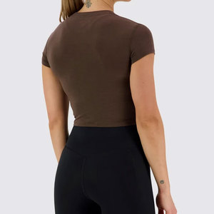 T-shirt court à col ras du cou pour femme, rembourré, compressif, en jersey, coupe ajustée, 100 % coton côtelé, haute élasticité, séchage rapide, idéal pour l'été - Product Image 2