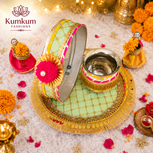 ชุดถาดบูชาแบบดั้งเดิมของอินเดีย ทำด้วยมือ ผ้าไหมปักลาย Karwa Chauth ชุดของขวัญ Sargi พร้อมถุงผ้า Chalni Lota สำหรับของชำร่วยงานแต่งงาน ของขวัญวันอีสเตอร์ ใช้ซ้ำได้ - Product Image 3