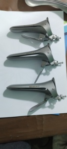 MEDIHEAL SURGICAL CORPORATION Custom Size Stainless Steel Manual <b>Clamp</b> Cusco <b>Vaginal</b> Speculum Class I for Gynecology Examination - Product Image 4