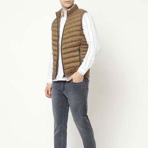Chaqueta sin mangas acolchada marrón para hombre, talla grande, de invierno, con cremallera, cuello alto, cortavientos, relleno de poliéster, informal, para otoño - Product Image 2
