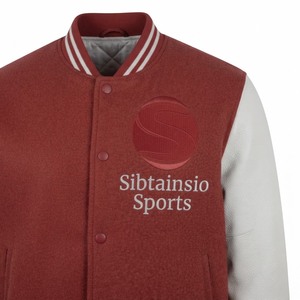 Blouson universitaire rouge et blanc brodé, style bomber, avec manches en cuir contrastant et col et poignets en tricot côtelé rayé – Vente en gros - Product Image 5