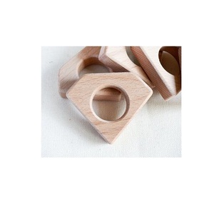 Magnifique porte-serviettes en bois, conçu pour enrichir les traditions culinaires, avec une fabrication exceptionnelle et un prestige durable. - Product Image 1