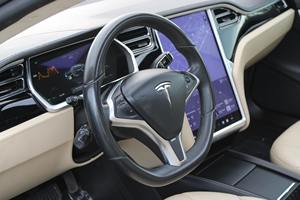 Tesla Model S 60 2013 - Product Image 5