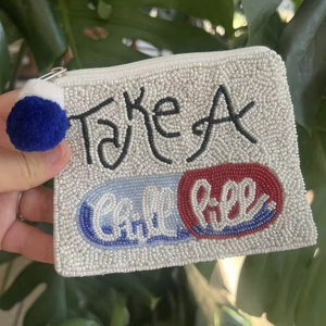 Porte-monnaie classique en perles avec broderie, forme personnalisée, pochette zippée pour usage quotidien, perles colorées, petite taille - Product Image 6