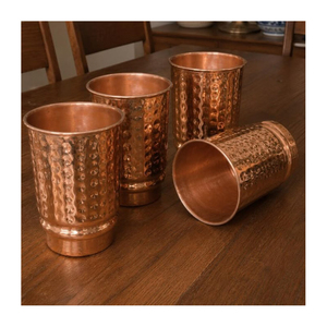 Vente en gros de gobelets en cuivre pur à 100 %, design martelé artisanal, verres à eau ayurvédiques pour la maison, l'hôtel, le bien-être, cadeau - Product Image 6