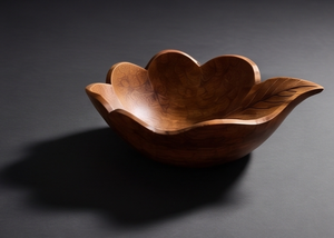 Artisanal Leaf Handle Accent Mango Wood <b>Bowl</b> Decorative Flower <b>Salad</b> <b>Serving</b> <b>Bowl</b> with Walnut Finish - Product Image 4